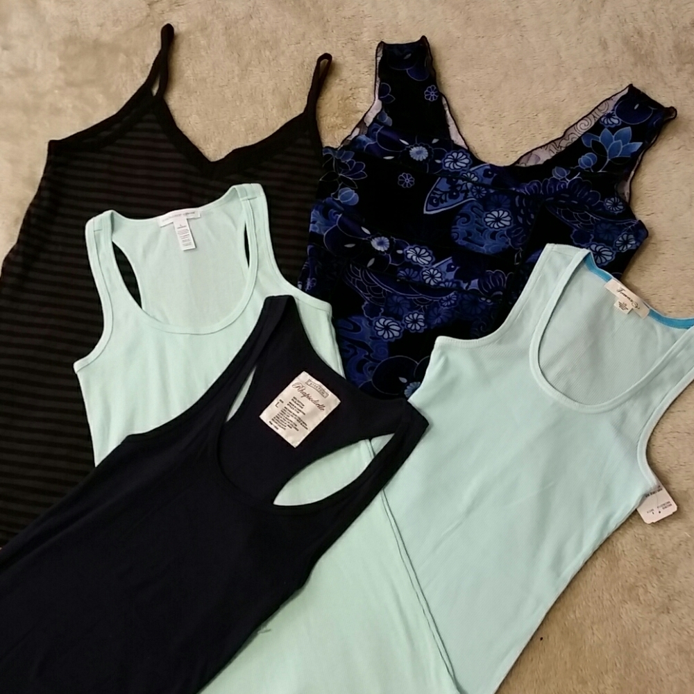 T-shirts & Tanks 9-bundle - Picture 5 of 8